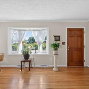 Photo #2 of 113 Kenbridge Place, Lynchburg, VA 1.0 acres