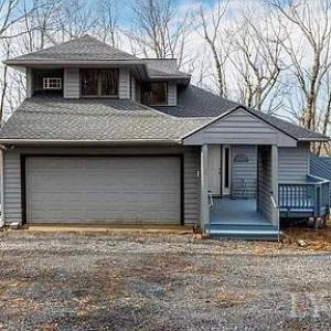 Photo #3 of 20 Red Cedar Ct, Wintergreen, VA 0.5 acres