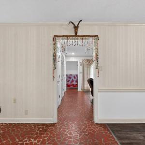 Photo #7 of 111 Oaklawn Terrace, Gretna, VA 5.2 acres