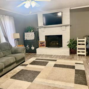 Photo #40 of 210 Woodville Drive, Forest, VA 0.6 acres