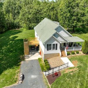 Photo #6 of 433 Stratford Road, Concord, VA 0.9 acres