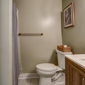 Photo #57 of 433 Stratford Road, Concord, VA 0.9 acres
