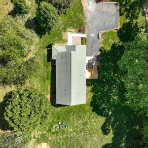 Photo #76 of 433 Stratford Road, Concord, VA 0.9 acres