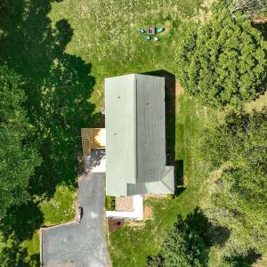 Photo #74 of 433 Stratford Road, Concord, VA 0.9 acres