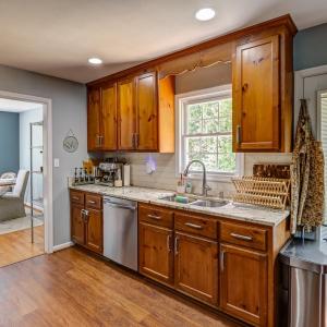 Photo #17 of 433 Stratford Road, Concord, VA 0.9 acres