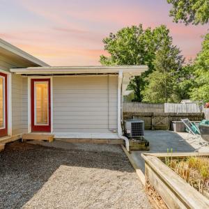 Photo #7 of 523 Elmwood Avenue, Lynchburg, VA 0.3 acres