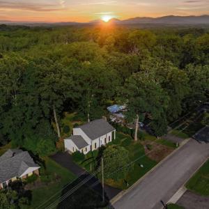 Photo #2 of 2935 Ravenwood Drive, Lynchburg, VA 0.5 acres