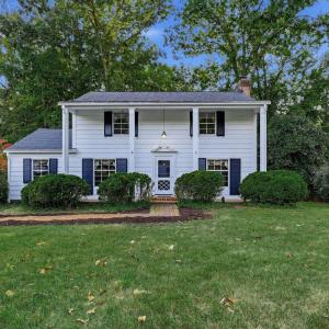 Photo #1 of 2935 Ravenwood Drive, Lynchburg, VA 0.5 acres