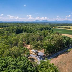 Photo #20 of 3801 Otter Hill Road, Bedford, VA 1.8 acres