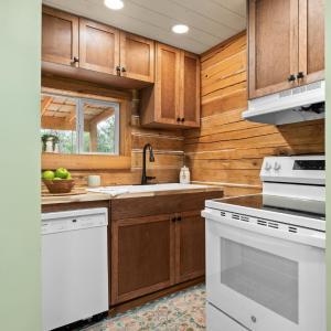 Photo #11 of 3801 Otter Hill Road, Bedford, VA 1.8 acres