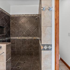 Photo #18 of 209 Leesville Lake ct, Pittsville, VA 5.4 acres