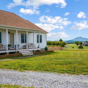Photo #4 of 1136 Ryan Estates Lane, Bedford, VA 1.0 acres