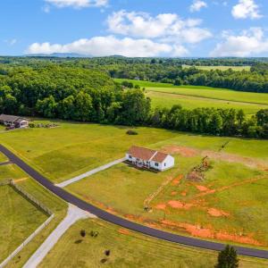 Photo #46 of 1136 Ryan Estates Lane, Bedford, VA 1.0 acres
