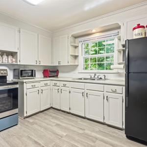 Photo #19 of 2044 Indian Hill Road, Lynchburg, VA 0.6 acres