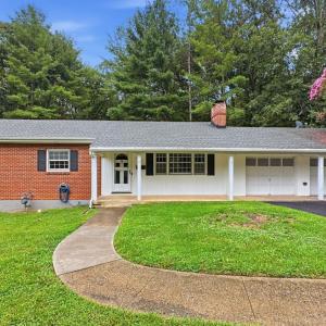 Photo #9 of 2044 Indian Hill Road, Lynchburg, VA 0.6 acres