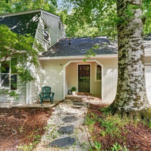 Photo #4 of 275 Fox Hill Road, Rice, VA 1.4 acres