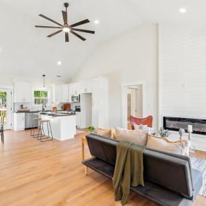 Photo #8 of 1805 Hickory Cove Ln, Moneta, VA 0.9 acres