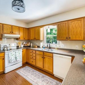 Photo #10 of 1191 Rainbow Forest, Lynchburg, VA 0.8 acres