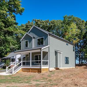 Photo #2 of 1033 Ivy Woods Drive, Forest, VA 0.5 acres