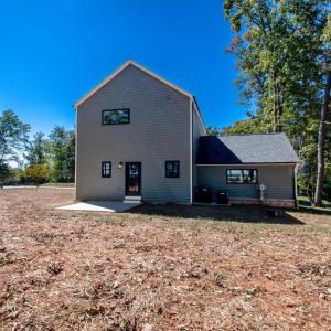 Photo #32 of 1033 Ivy Woods Drive, Forest, VA 0.5 acres
