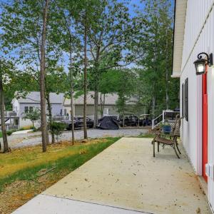 Photo #5 of 1063 Precinct, Huddleston, VA