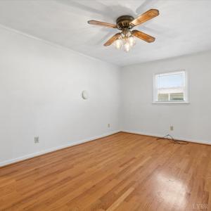 Photo #7 of 8868 Rockford School Rd, Gretna, VA 0.8 acres