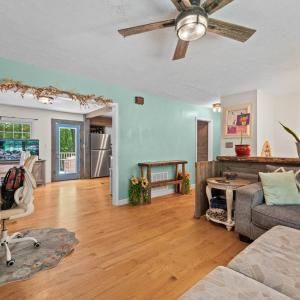 Photo #7 of 1778 Parker Rd, Bedford, VA 1.4 acres