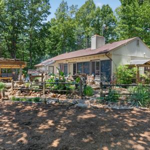 Photo #40 of 3088 Oxford Furnace Road, Lynchburg, VA 3.9 acres