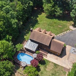Private-secluded-rural-conveniently located