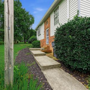 Photo #40 of 801 Goose Meadow Drive, Forest, VA