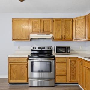 Photo #7 of 801 Goose Meadow Drive, Forest, VA