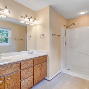 Photo #17 of 405 Oakland Circle, Lynchburg, VA 0.5 acres