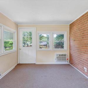 Photo #12 of 405 Oakland Circle, Lynchburg, VA 0.5 acres