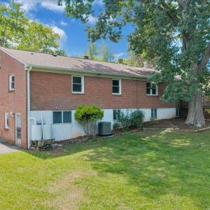 Photo #36 of 405 Oakland Circle, Lynchburg, VA 0.5 acres