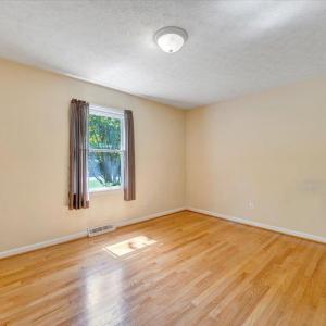 Photo #18 of 405 Oakland Circle, Lynchburg, VA 0.5 acres