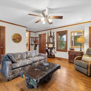 Photo #12 of 3289 Peaks Road, Bedford, VA 1.3 acres