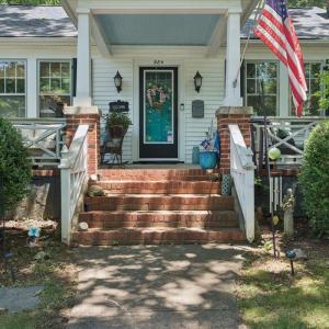 Photo #2 of 984 Ashland Avenue, Bedford, VA 0.5 acres