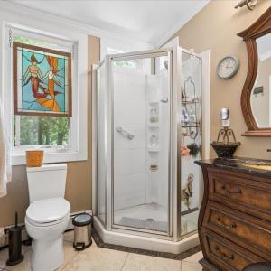 Photo #15 of 984 Ashland Avenue, Bedford, VA 0.5 acres
