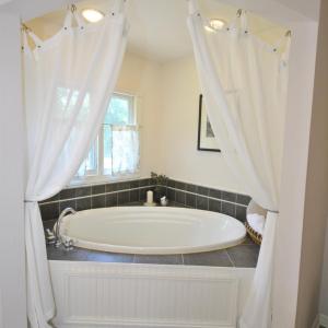 Photo #37 of 762 Timberlake Drive, Lynchburg, VA 1.2 acres