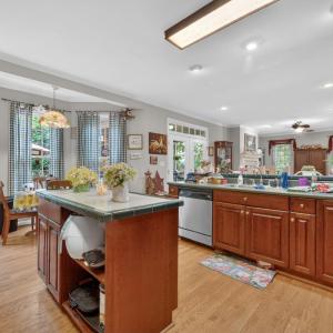 Photo #12 of 24 Queen Regent Court, Blue Ridge, VA 0.5 acres