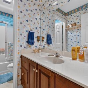 Photo #29 of 24 Queen Regent Court, Blue Ridge, VA 0.5 acres