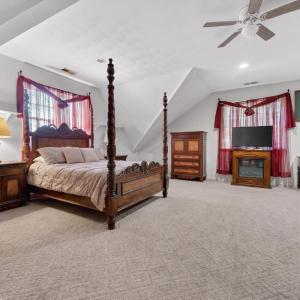 Photo #32 of 24 Queen Regent Court, Blue Ridge, VA 0.5 acres