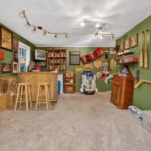 Photo #40 of 24 Queen Regent Court, Blue Ridge, VA 0.5 acres