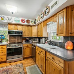 Photo #18 of 1216 Timberlake Drive, Lynchburg, VA 0.3 acres