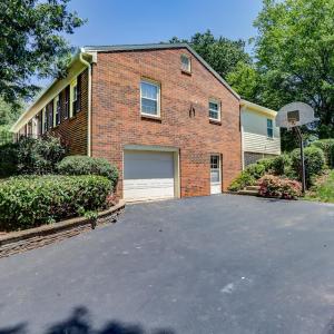 Photo #3 of 204 Hook Drive, Lynchburg, VA 0.5 acres