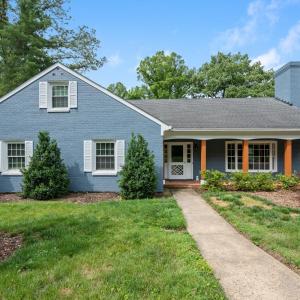 Photo #1 of 3521 Willow Lawn Drive, Lynchburg, VA 0.9 acres