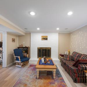 Photo #51 of 3521 Willow Lawn Drive, Lynchburg, VA 0.9 acres
