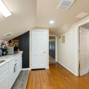 Photo #36 of 3521 Willow Lawn Drive, Lynchburg, VA 0.9 acres