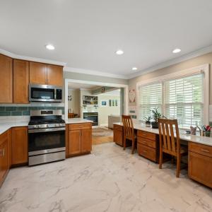 Photo #15 of 3521 Willow Lawn Drive, Lynchburg, VA 0.9 acres