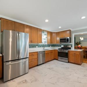 Photo #11 of 3521 Willow Lawn Drive, Lynchburg, VA 0.9 acres